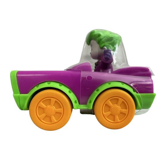 Fisher Price Little People DC Super Friends Vehicles and Removable Joker - Picture 4 of 10